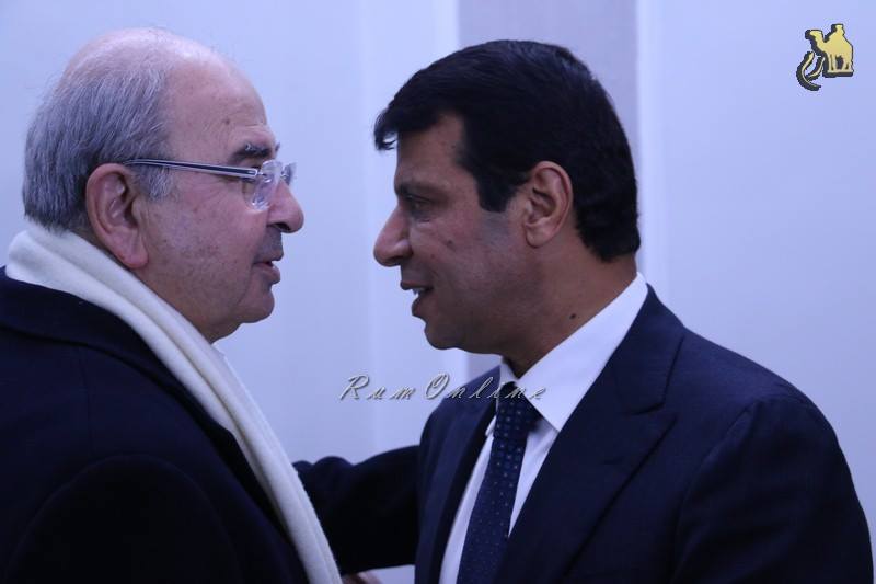 دحلان يتقبل التعازي بوفاة شقيقه في عمان صور